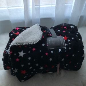Victoria’s Secret Sherpa Blanket